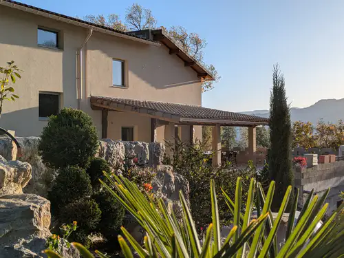 Les sources Taia, la terrasse